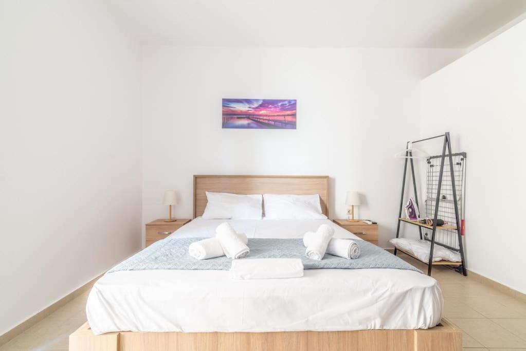 Urban Apt Next University 11 Ираклио Екстериор снимка